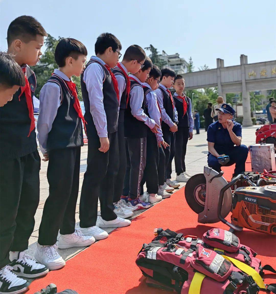 消防安全考试模拟试题-ayx